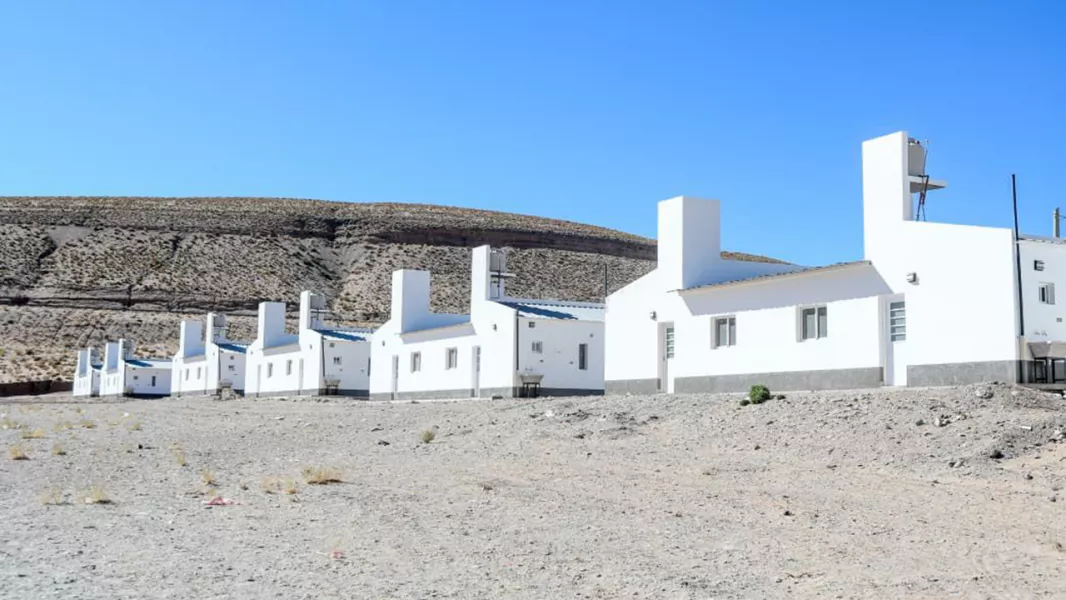 19889-saenz-en-la-puna-obras-de-agua-para-600-familias-35-viviendas-y-espacio-deportivo-en-san-antonio-de-los-cobres