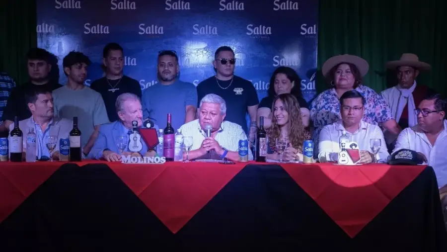 105755-molinos-se-prepara-para-vivir-una-nueva-edicion-del-festival-nacional-del-poncho-doma-y-folklore