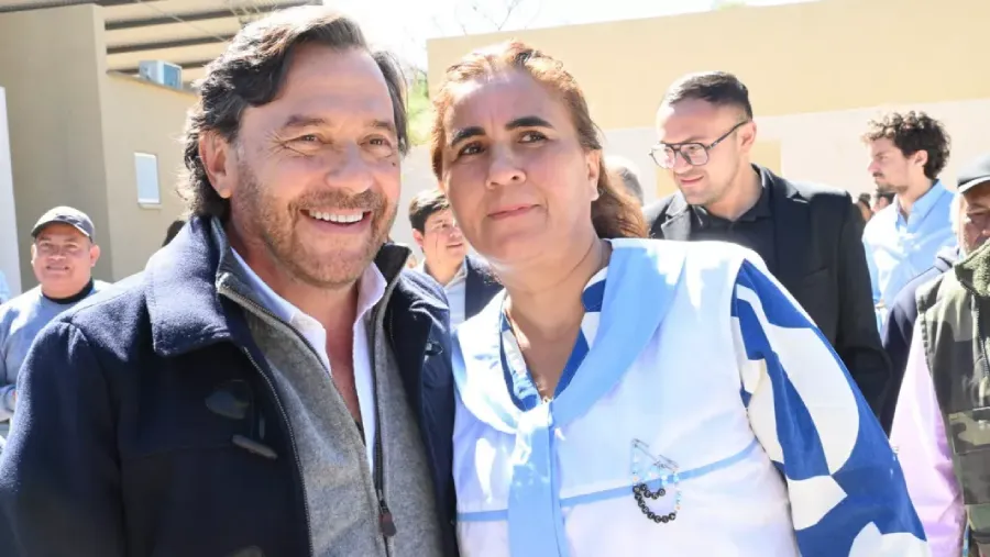 24112-luego-de-15-anios-de-espera-saenz-inauguro-el-nuevo-edificio-de-la-escuela-monte-sinai-para-la-comunidad-wichi-del-paraje-el-obraje