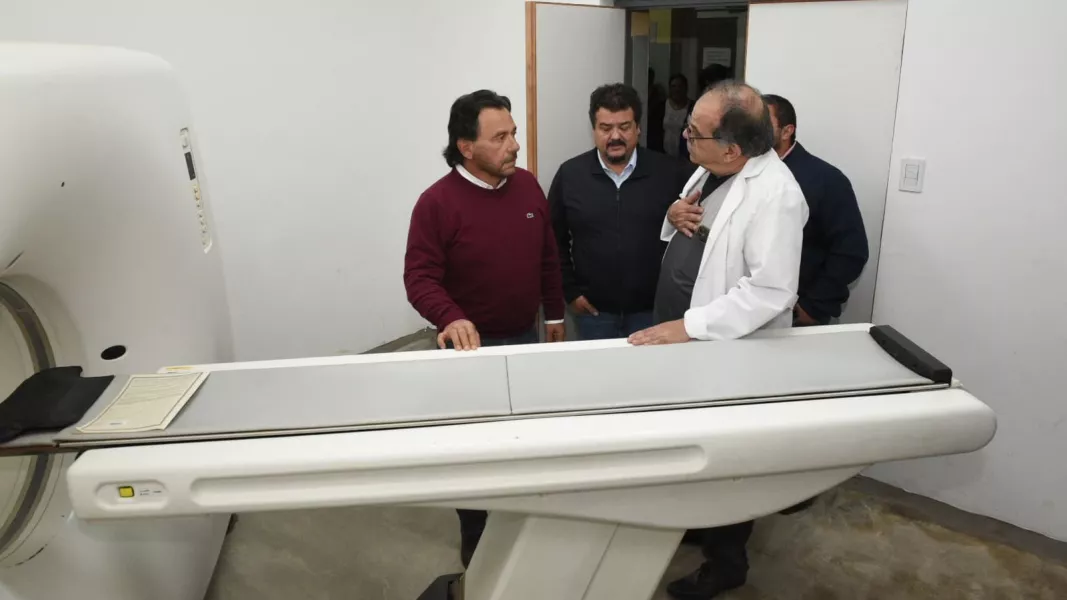 17151-en-metan-se-construye-la-primera-terapia-intensiva-neonatal-del-sur-provincial-saenz-superviso-el-final-de-obras-en-el-hospital