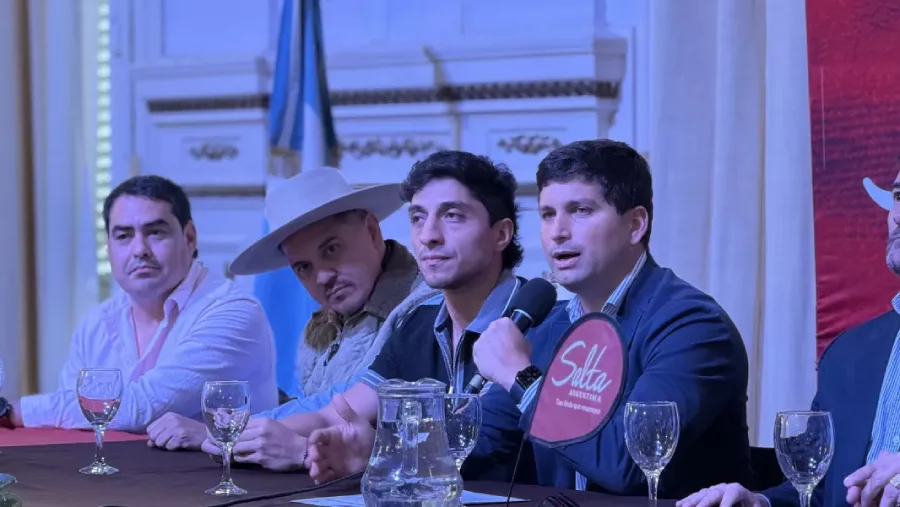 22355-oran-se-prepara-para-celebrar-su-232-aniversario-con-una-nutrida-agenda-y-un-gran-festival-de-alcance-nacional
