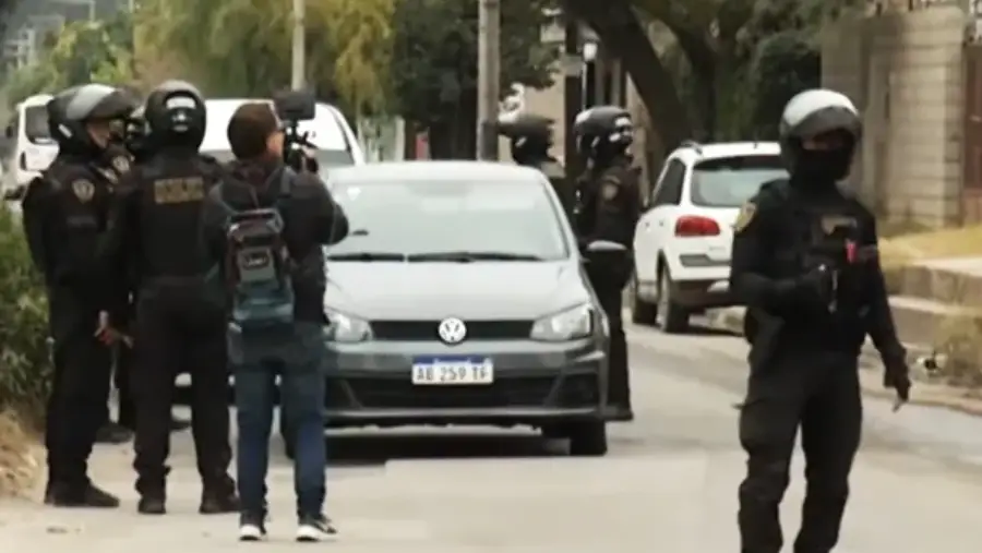 allanamientos-barrio-ampliacion-caso-agostina-2