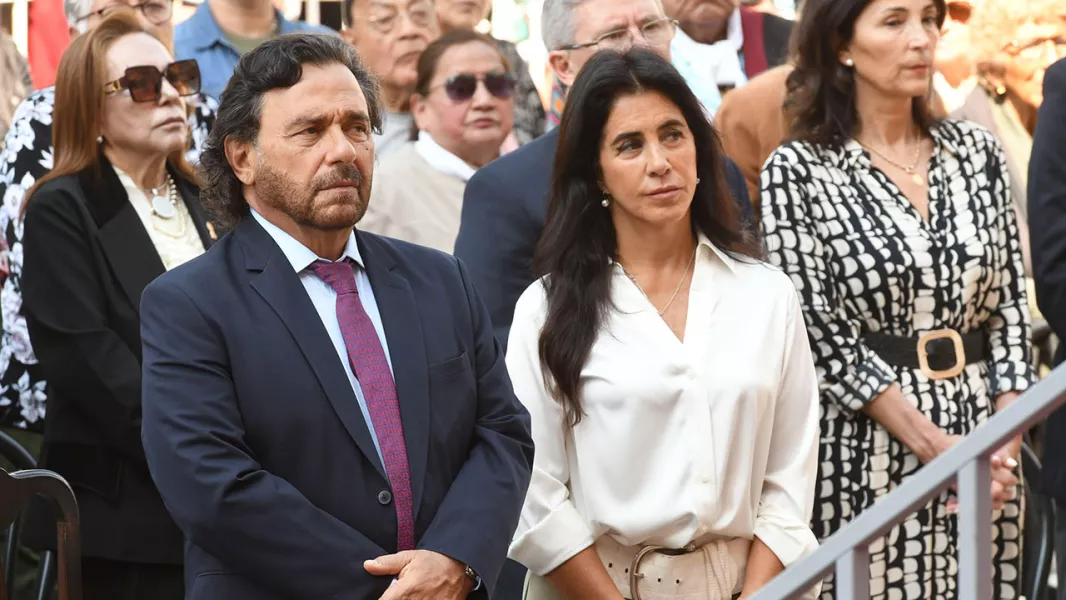 103859-en-el-tercer-dia-del-triduo-el-gobernador-y-miles-de-fieles-se-unieron-para-celebrar-la-solemnidad-del-senior-del-milagro