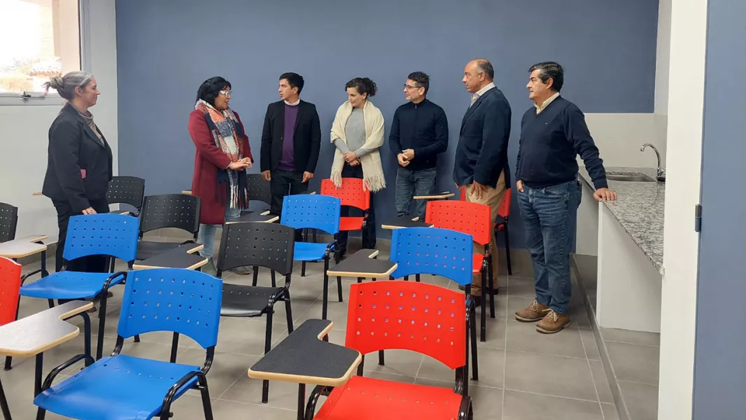 18320-autoridades-recorrieron-la-sede-de-upateco-en-cafayate