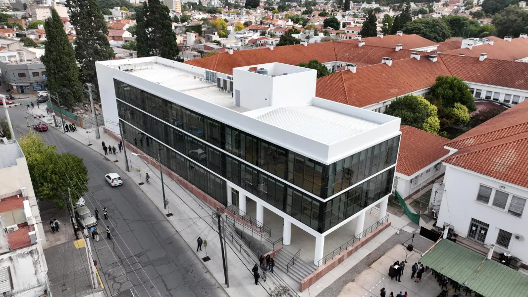 16797-el-hospital-san-bernardo-se-transforma-saenz-inauguro-el-nuevo-bloque-administrativo