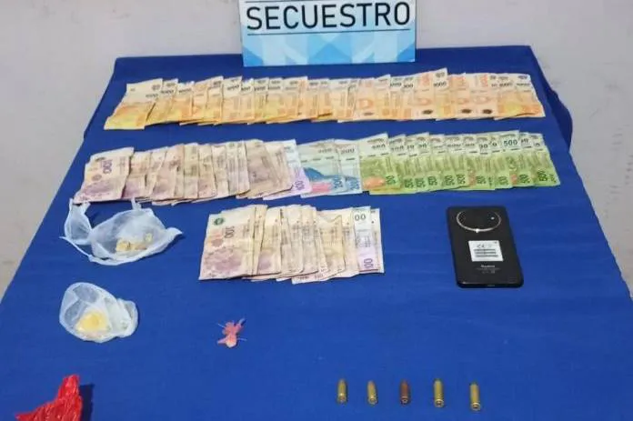 WhatsApp-Image-2025-10-02-at-8.00.56-PM-2-696x651