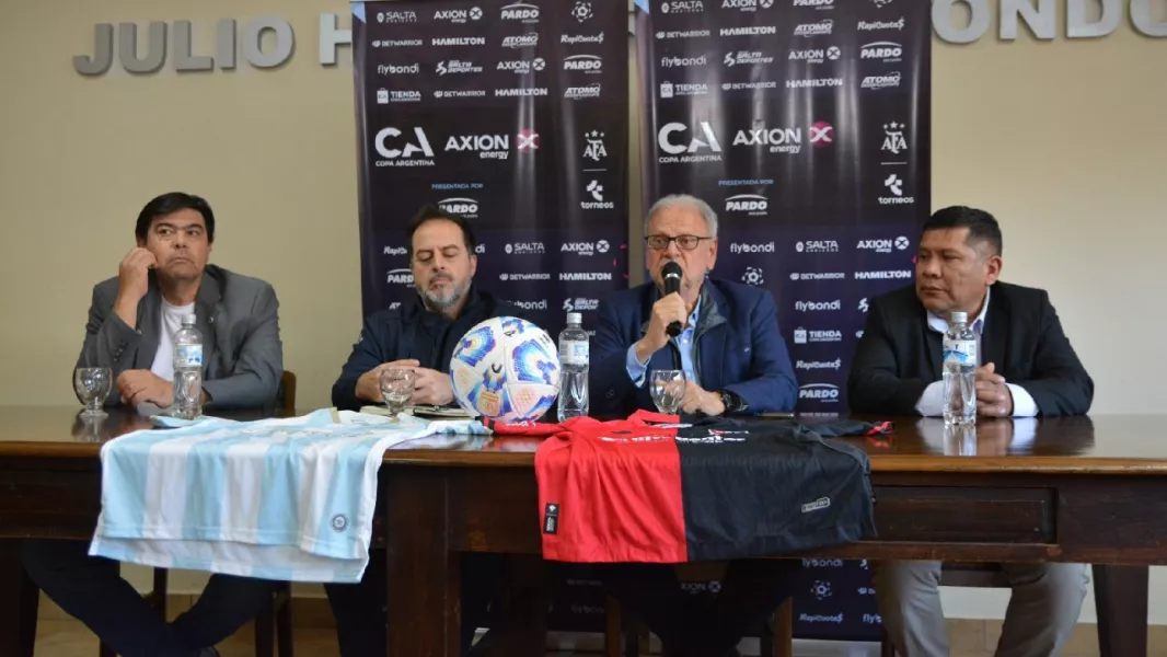 103206-todo-listo-para-el-partido-que-atletico-tucuman-y-newells-jugaran-en-salta-por-la-copa-argentina