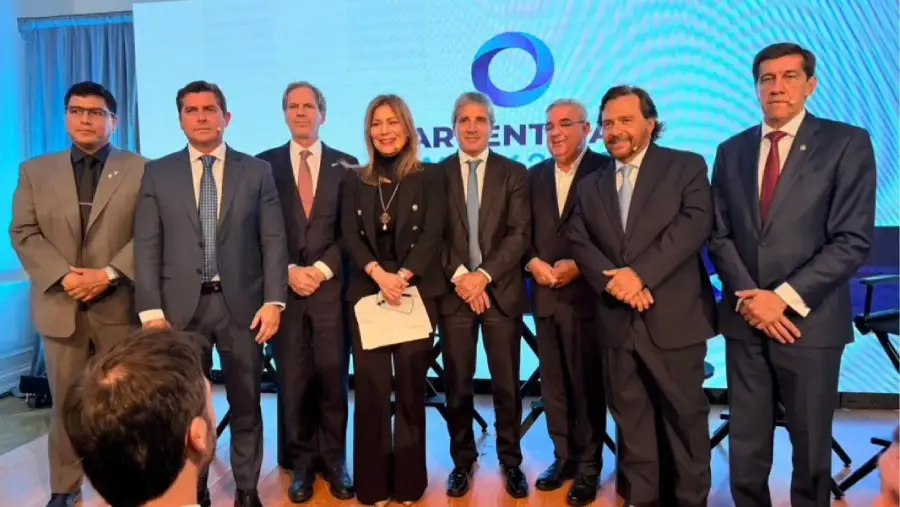 22287-salta-no-solo-muestra-lo-que-tiene-bajo-el-suelo-sino-lo-que-construyo-sobre-el-instituciones-y-previsibilidad-dijo-saenz-en-nueva-york-20260312195939