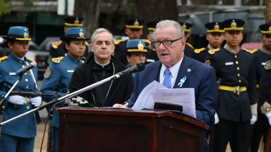 24526-salta-rindio-homenaje-al-general-jose-de-san-martin-en-el-176-aniversario-de-su-paso-a-la-inmortalidad