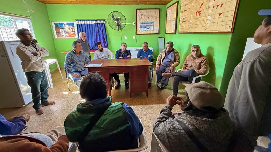 12527-en-ballivian-el-ministro-mangione-impartio-lineamientos-para-optimizar-el-sistema-de-salud