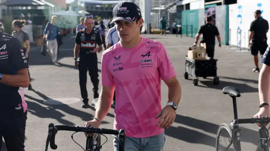 el-equipo-aleman-compartio-dos-imagenes-en-sus-redes-sociales-del-piloto-argentino-en-el-gp-de-mexico-foto-reuter-OTCFYJBHVBAGJB2CRU3QBTOUKE