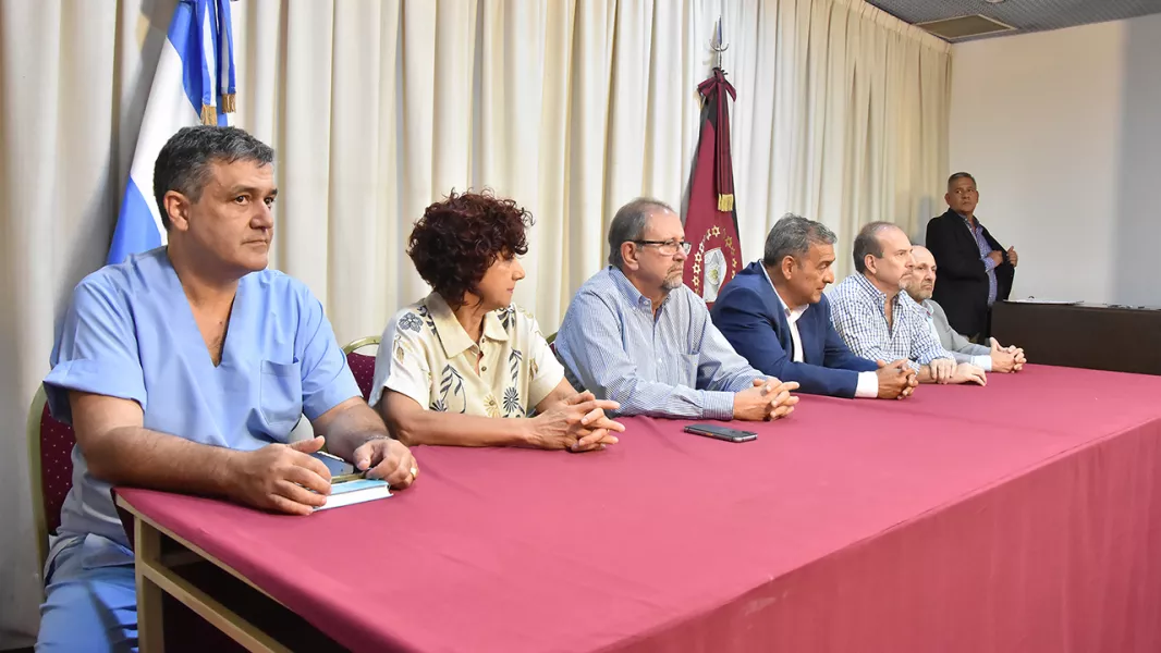 21159-el-gobierno-garantiza-la-atencion-medica-a-los-afiliados-del-ips-mediante-un-nuevo-acuerdo-con-el-circulo-medico-de-salta