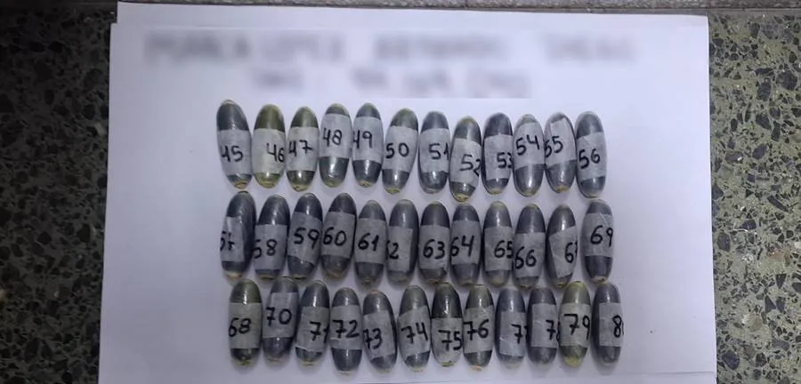 tucuman-_capsuleros_detenidos-_cocaina-_omnibus_1