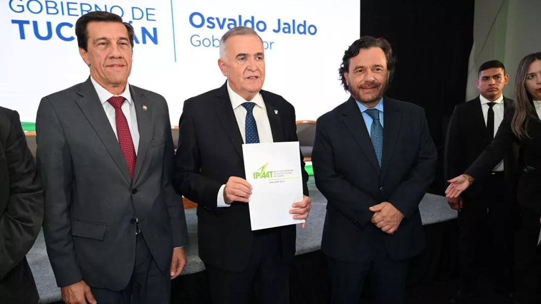 18499-nos-van-a-encontrar-unidos-y-firmes-saenz-reclamo-un-trato-justo-y-equitativo-para-el-norte-en-la-cumbre-del-bioetanol
