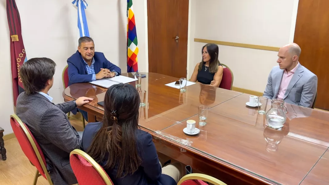 21081-salud-publica-firmo-un-convenio-para-fortalecer-la-asistencia-sanitaria-especializada-en-la-puna