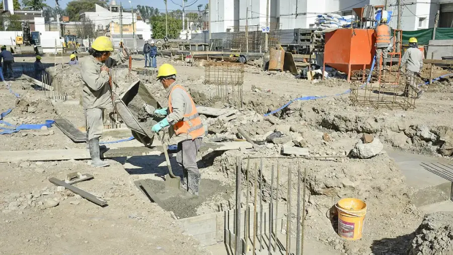 103304-obras-en-el-hospital-san-bernardo-inicio-la-construccion-del-bloque-critico