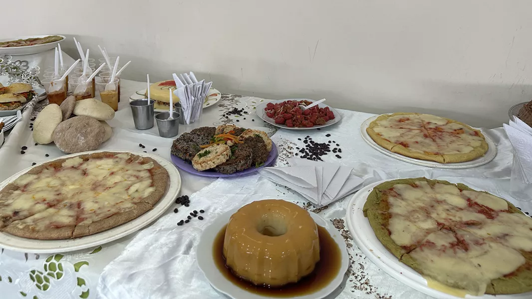 13615-referentes-de-familias-de-salvador-mazza-se-certifican-en-cocina-saludable