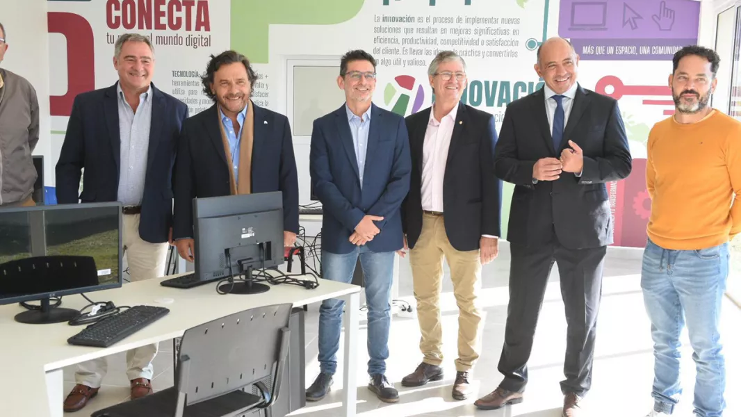 16869-gustavo-saenz-inauguro-el-nuevo-polo-tecnologico-de-san-lorenzo-y-destaco-su-oferta-educativa-de-vanguardia