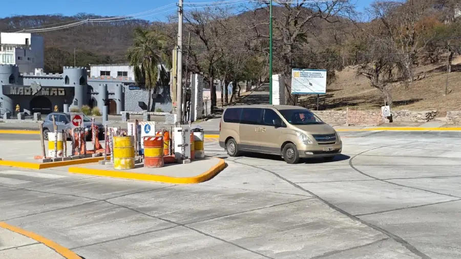 apertura-acceso-al-cerro-san-bernardo-4