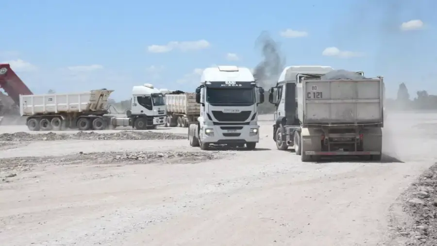 17289-autopista-del-valle-de-lerma-y-canal-colector-pluvial-saenz-superviso-los-avances-de-las-obras-estrategicas-para-salta