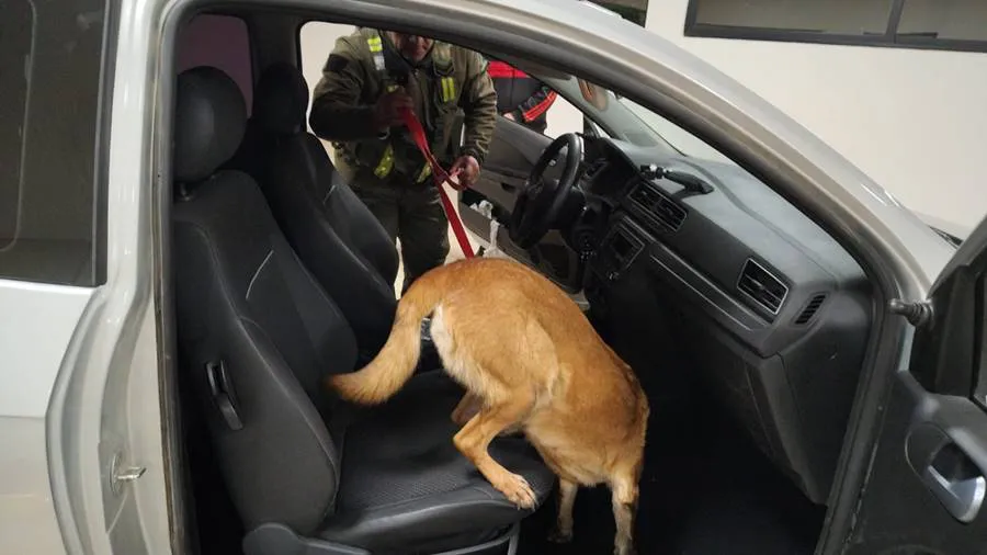 detectan_que_dos_camionetas_que_viajaban_juntas_estaban_cargadas_con_106_kilos_de_cocaina_3