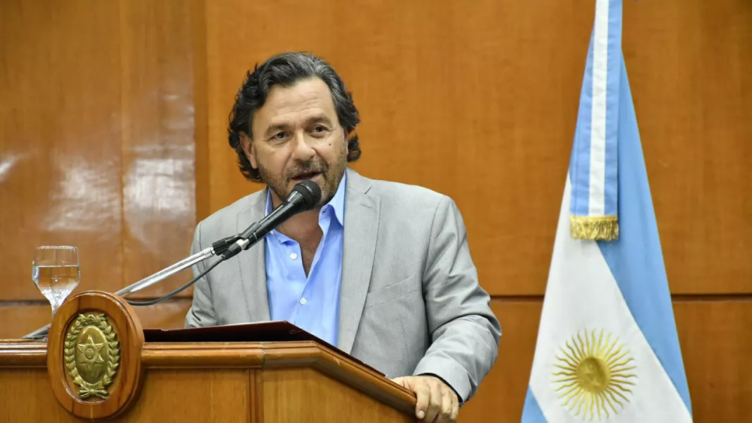 101934-el-gobernador-saenz-celebro-el-avance-de-la-reforma-migratoria-impulsada-por-el-gobierno-nacional