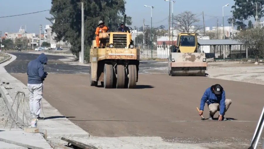 24361-puentes-sobre-el-rio-vaqueros-y-circunvalacion-saenz-superviso-la-obra-que-avanza-con-asistencia-financiera-provincial