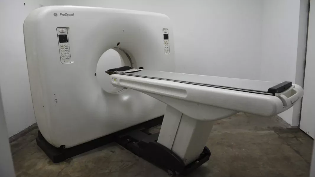 12018-en-metan-se-construye-la-primera-terapia-intensiva-neonatal-del-sur-provincial-saenz-superviso-el-final-de-obras-en-el-hospital