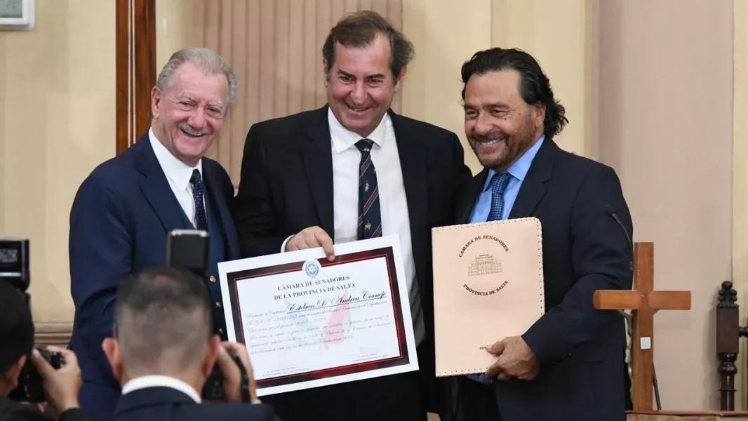 105088-con-la-presencia-del-gobernador-saenz-asumieron-los-legisladores-provinciales-electos-en-mayo