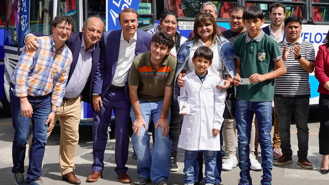 17009-se-puso-en-marcha-el-servicio-urbano-y-la-regionalizacion-del-transporte-en-general-guemes