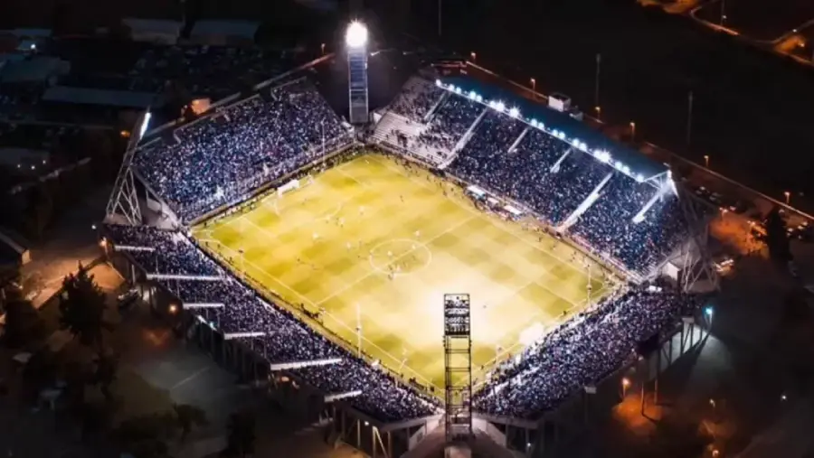 106392-boca-juniors-llega-a-salta-para-jugar-la-copa-argentina