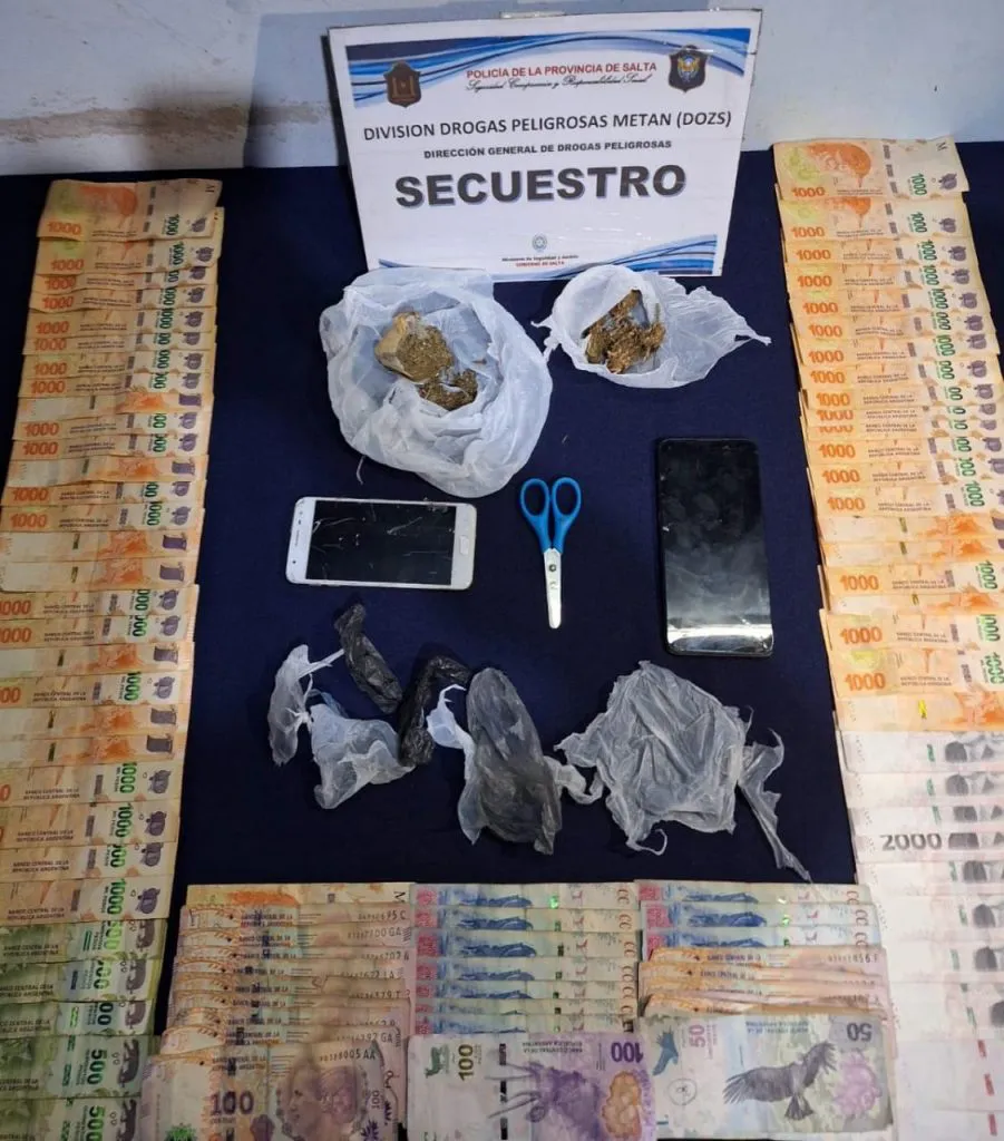 WhatsApp-Image-2025-04-21-at-9.14.00-PM-901x1024