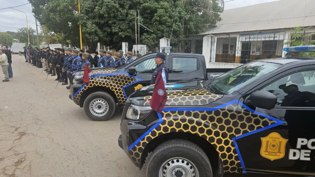 13140-nuevos-moviles-policiales-para-embarcacion-y-coronel-juan-sola