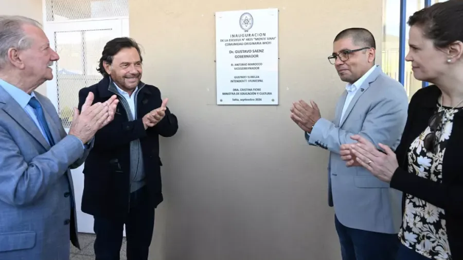 25015-luego-de-15-anios-de-espera-saenz-inauguro-el-nuevo-edificio-de-la-escuela-monte-sinai-para-la-comunidad-wichi-del-paraje-el-obraje