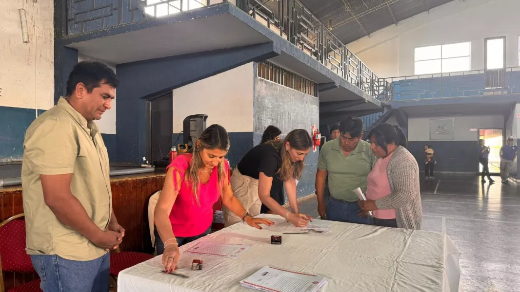 16065-en-la-merced-72-familias-avanzan-en-la-regularizacion-dominial-de-sus-terrenos
