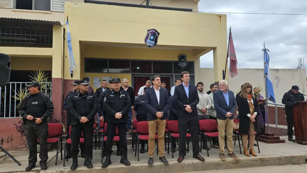 13138-nuevos-moviles-policiales-para-embarcacion-y-coronel-juan-sola