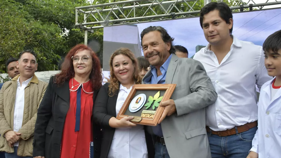 16811-saenz-inauguro-en-tartagal-obras-destinadas-a-impulsar-el-desarrollo-urbanistico-del-barrio-provincias-unidas