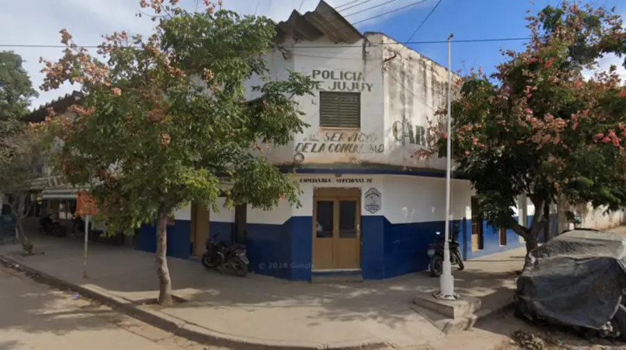 todo-sucedio-dentro-de-la-seccional-no-26-del-barrio-belgrano-de-la-ciudad-de-san-pedro-de-jujuy-foto-google-street-view-NXMICIEM7RDNPAGXFDGQZUBO5I