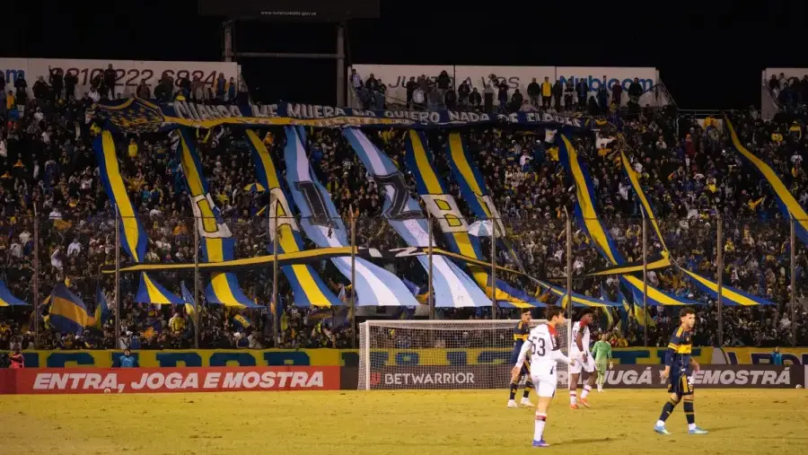 24000-triunfo-de-boca-juniors-sobre-atletico-paranaense-de-brasil-en-salta