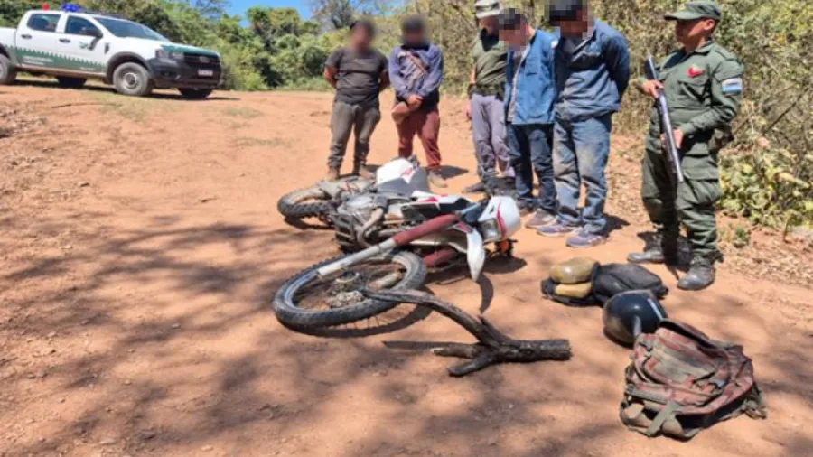 salta_-_circulaban_en_una_motocicleta_con_mochilas_rellenas_de_marihuana_1