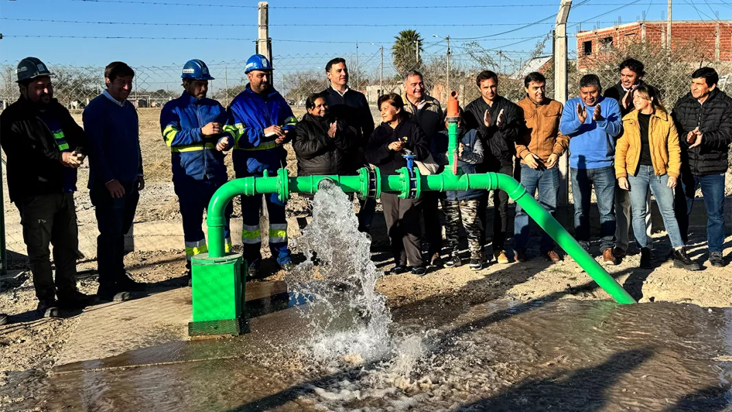 103247-la-provincia-habilito-un-nuevo-pozo-de-agua-potable-en-atocha