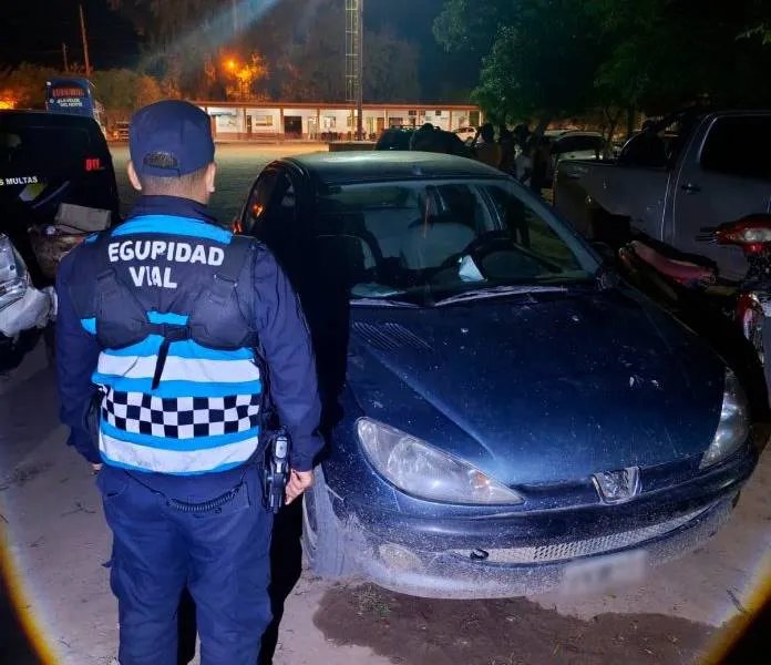 WhatsApp-Image-2025-11-22-at-13.11.14-696x925