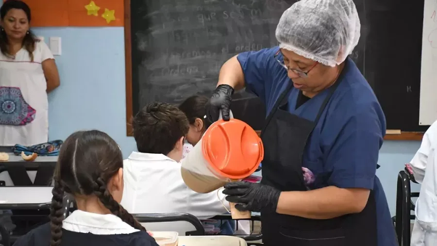 109503-la-copa-de-leche-tiene-continuidad-durante-el-segundo-semestre-escolar-20260814130525
