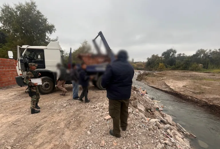 WhatsApp-Image-2025-05-27-at-1.37.42-PM-768x1024