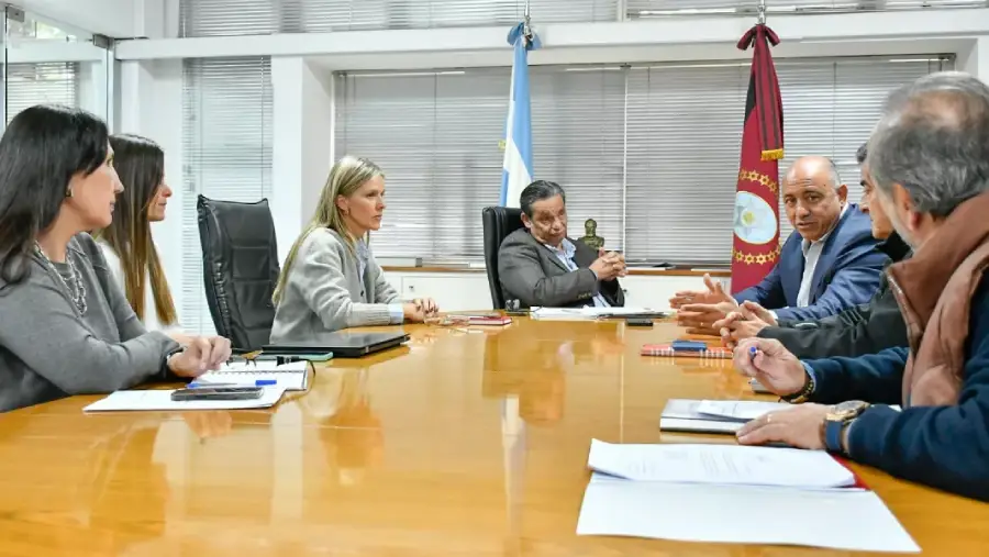 23112-avanzan-las-gestiones-para-priorizar-obras-del-corredor-bioceanico