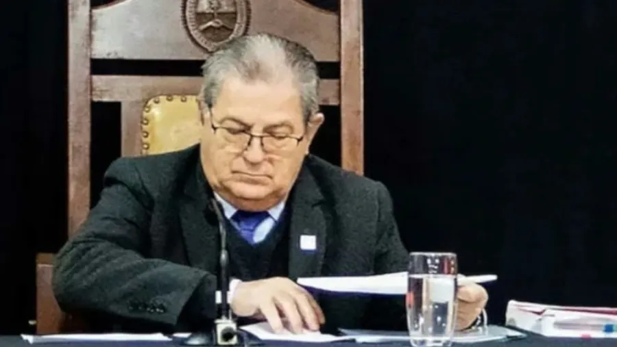 fermin-amado Loan