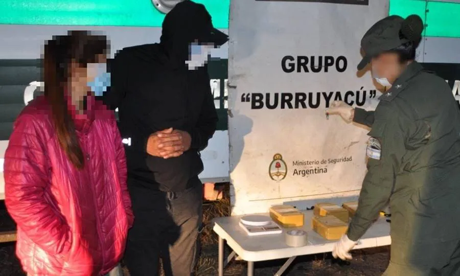 tucuman-tres_detenidos-12_kilos-3