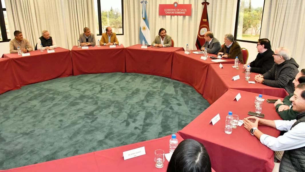 101822-el-gobernador-saenz-anuncio-a-los-gremios-que-retirara-el-proyecto-de-ley-del-ips