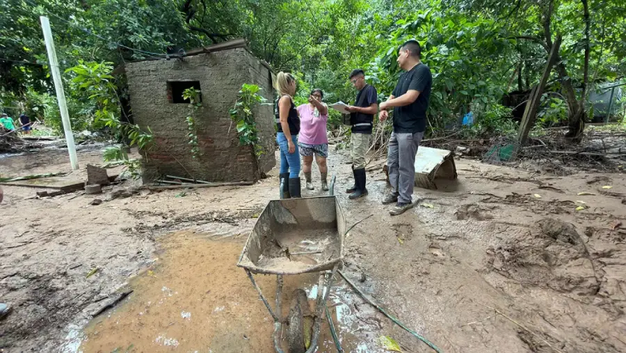 17171-desarrollo-social-asistio-a-mas-de-100-familias-afectadas-por-las-intensas-lluvias-en-11-municipios