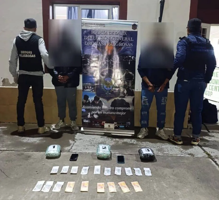 WhatsApp-Image-2025-04-07-at-12.17.02-PM-1-913x1024